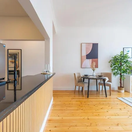 Flh Urban Escape Flat *